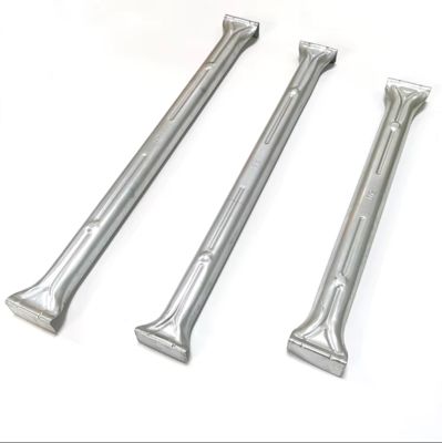 주문 Ultra-Portable Closet Carton with Triple-Layer Hanging Support Structure online manufacture